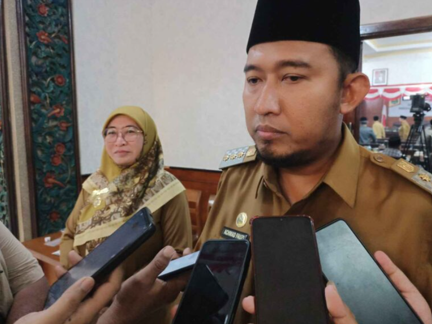 Bupati Sumenep Tekan Angka Kemiskinan Melalui Program BPJS Ketenagakerjaan