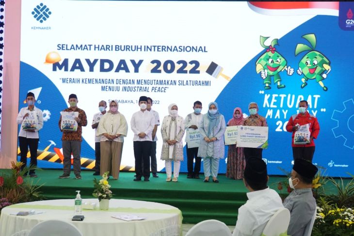 Peringati May Day 2022, BPJS Ketenagakerjaan bagikan bantuan 15.000 sembako